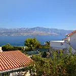 By The Sea Splitska, Brac - 11300 *